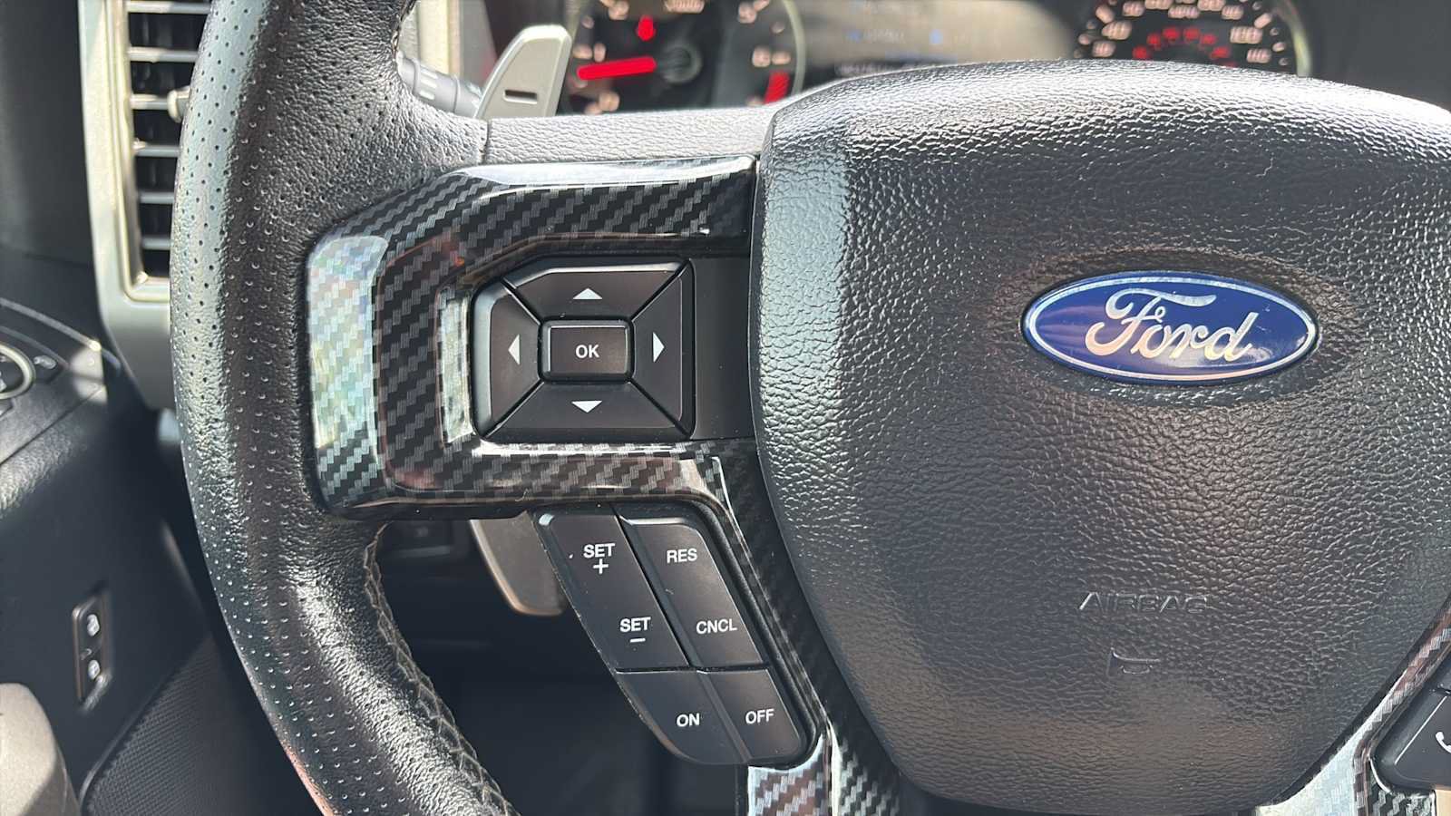 Used 2020 Ford F150 Raptor AWD/4WD image 9