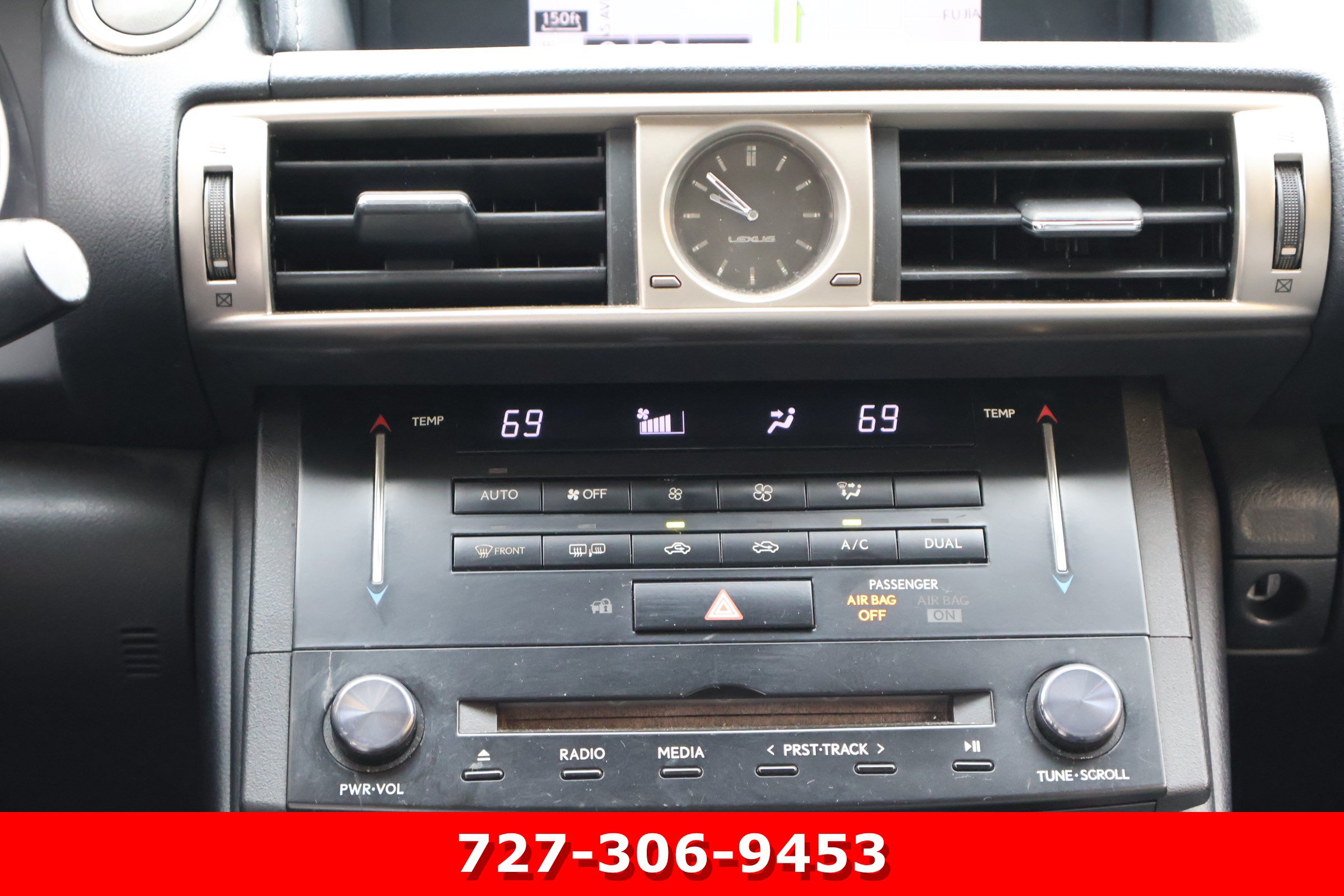Used 2014 Lexus IS 250 AWD w/ Navigation Package image 19