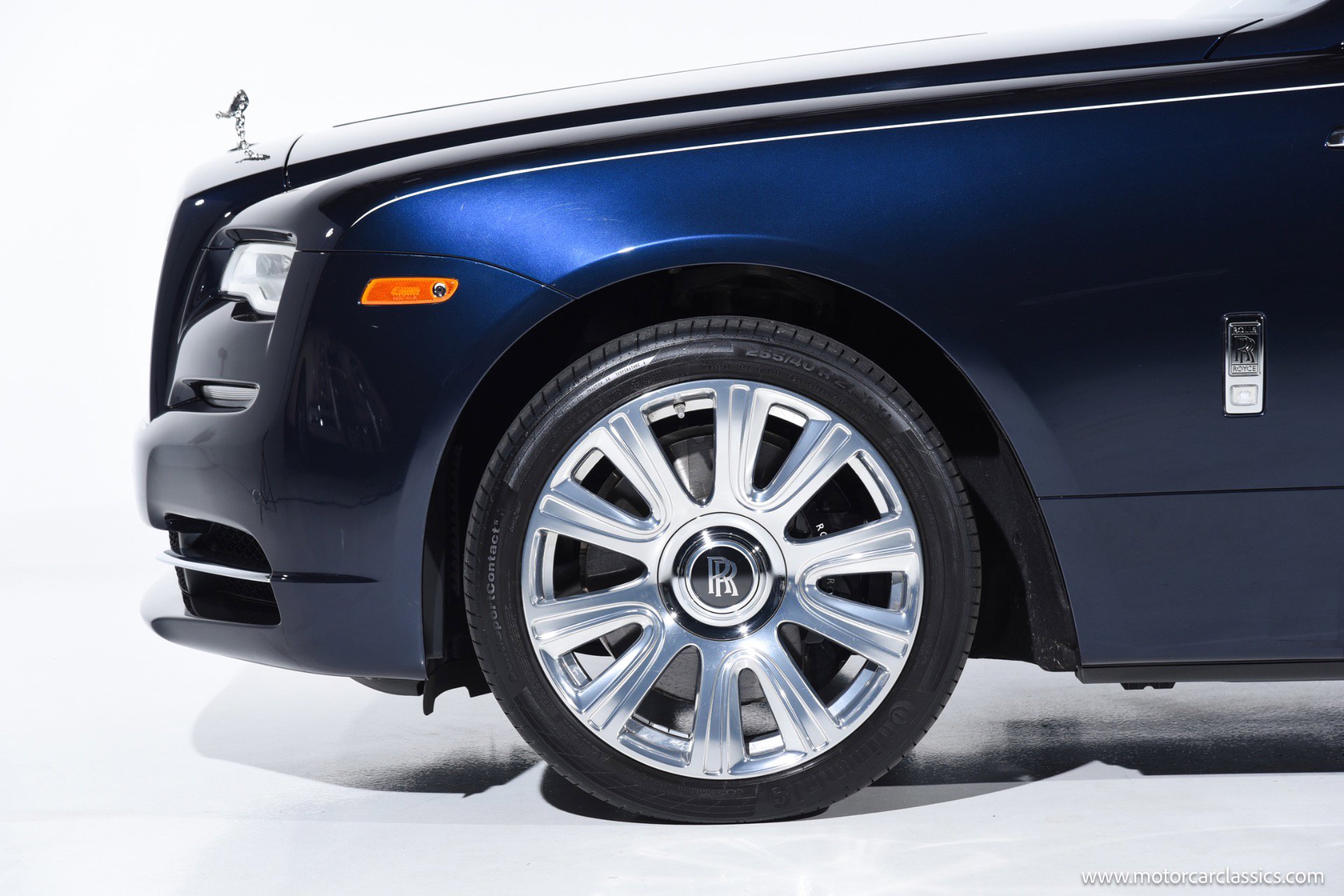 Used 2016 Rolls-Royce Dawn image 16