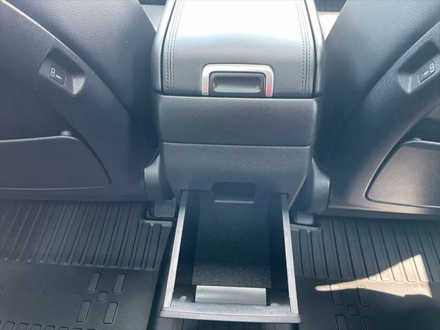 Used 2025 Hyundai Santa Fe Limited image 34