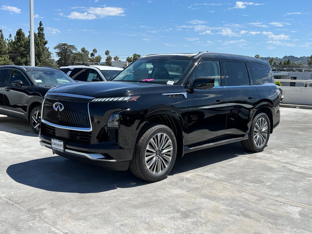 New 2027 INFINITI QX80 Luxe w/ Cargo Package RWD image 2