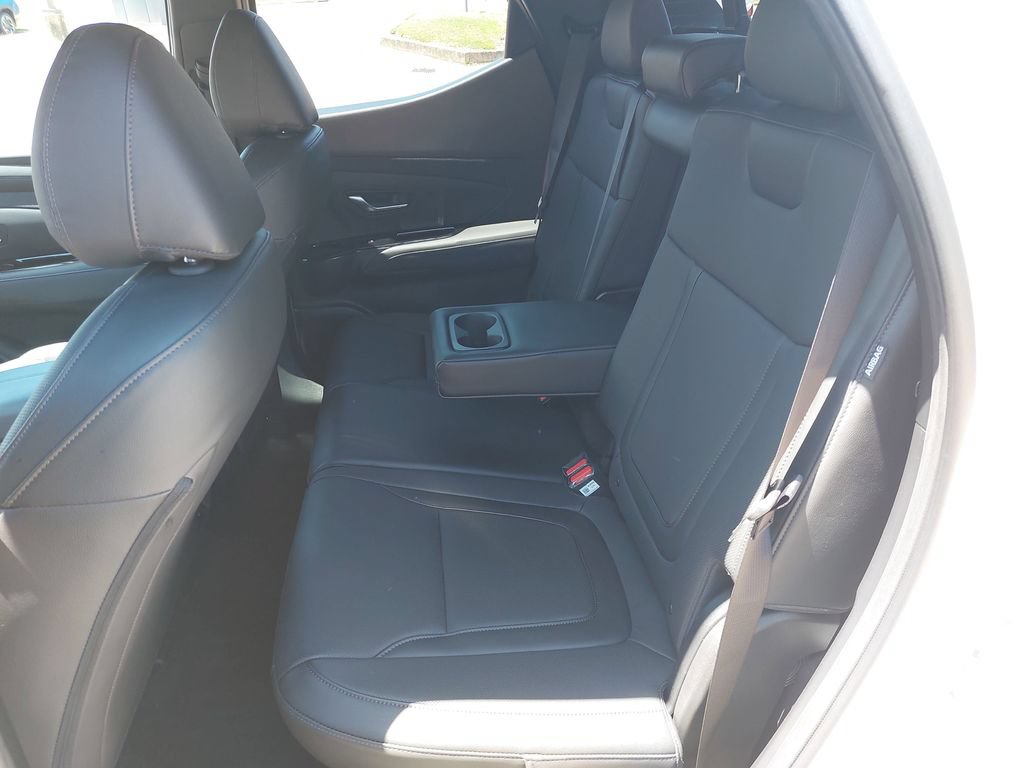 Certified 2025 Hyundai Santa Cruz SEL FWD image 15