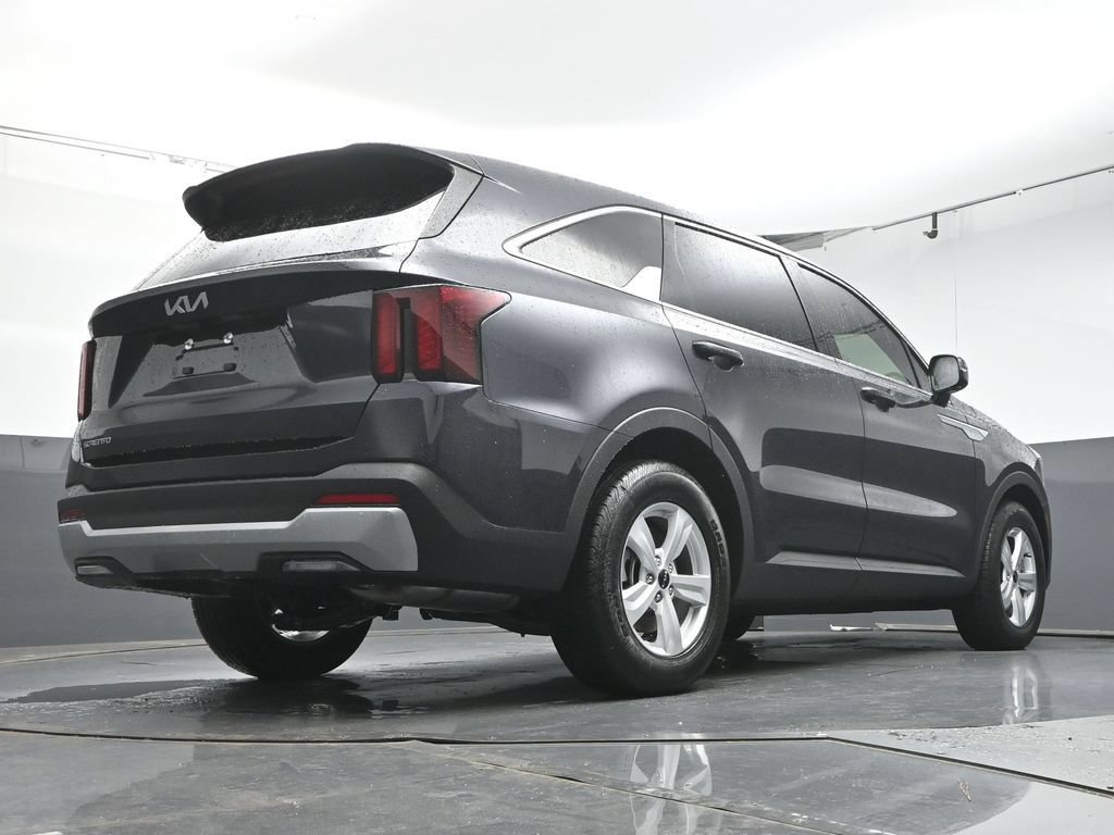 Used 2026 Kia Sorento LX FWD image 38