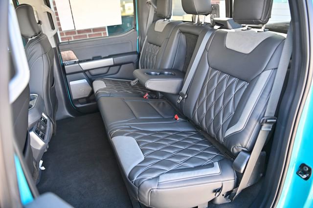 New 2026 Ford F250 Lariat w/ Black Appearance Package AWD/4WD image 23