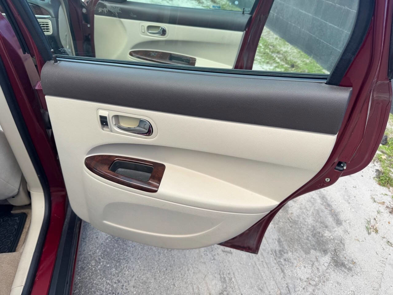 Used 2009 Buick LaCrosse CX image 20