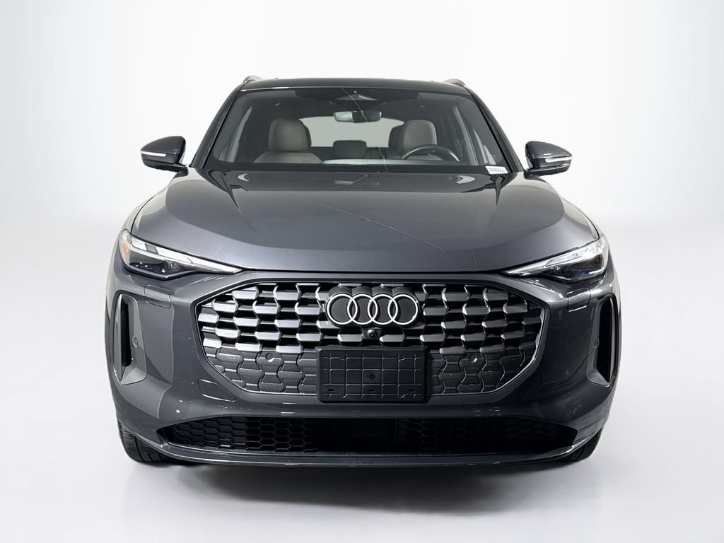 Used 2025 Audi Q5 Premium AWD/4WD image 8