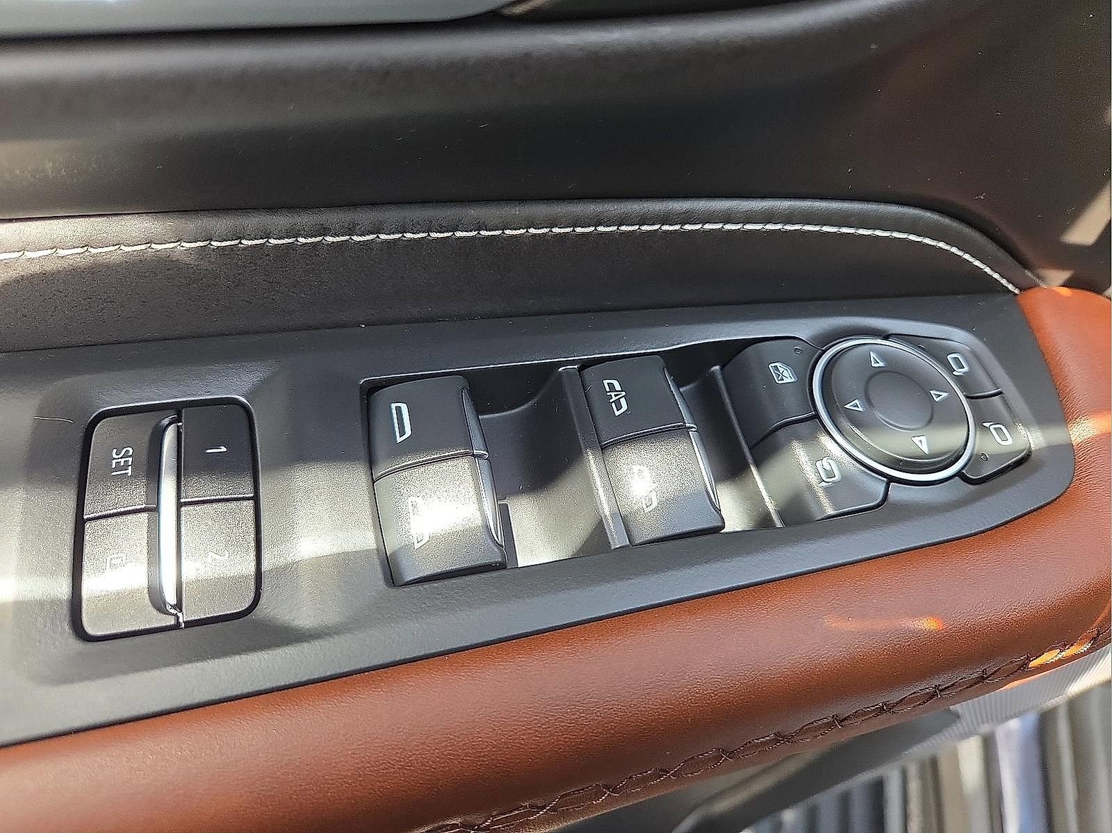 Certified 2023 GMC Yukon Denali Ultimate image 16