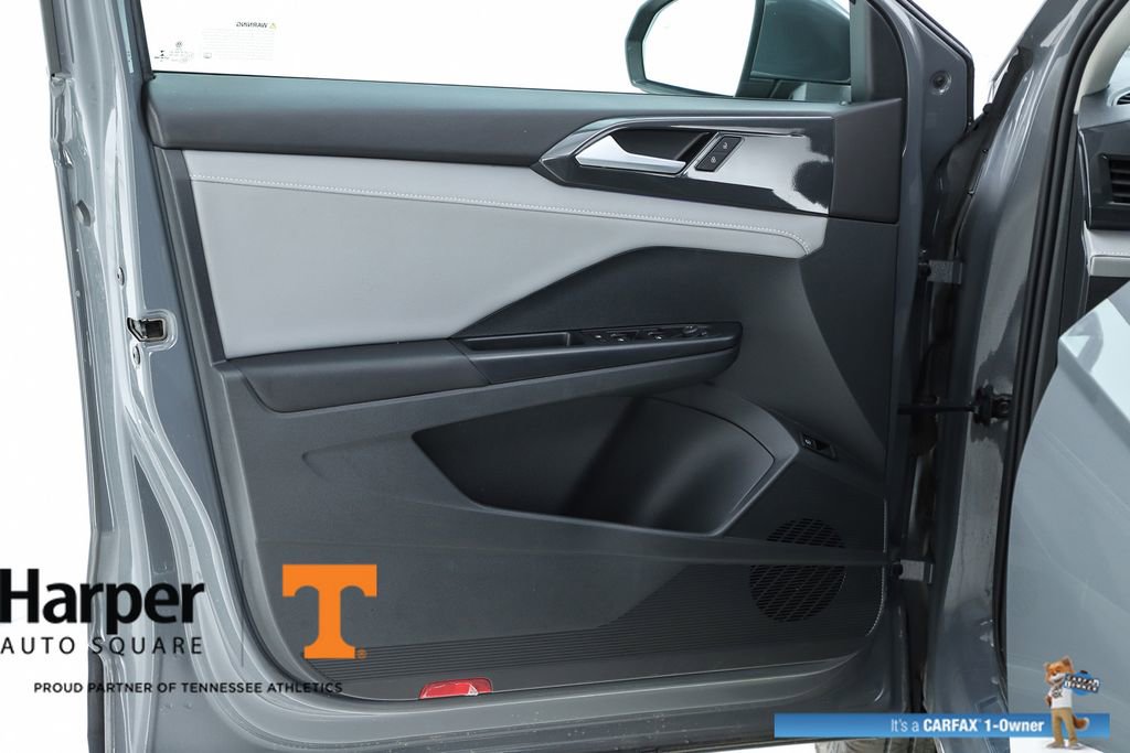 Used 2023 Volkswagen Taos SEL AWD/4WD image 56