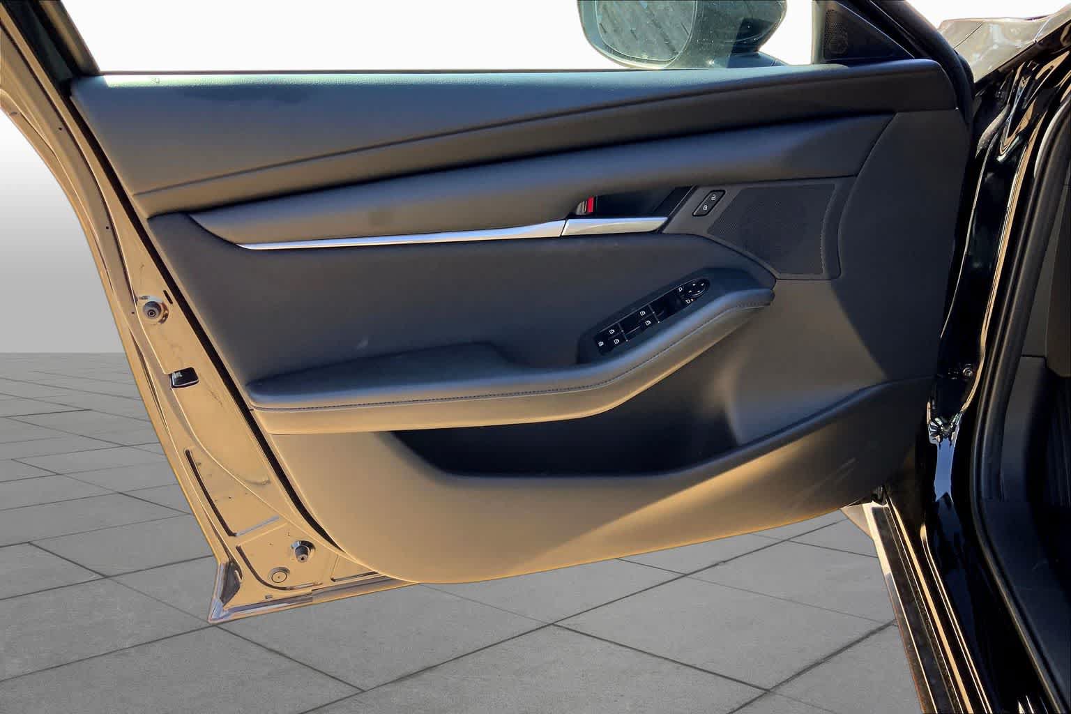New 2025 MAZDA MAZDA3 s FWD image 10
