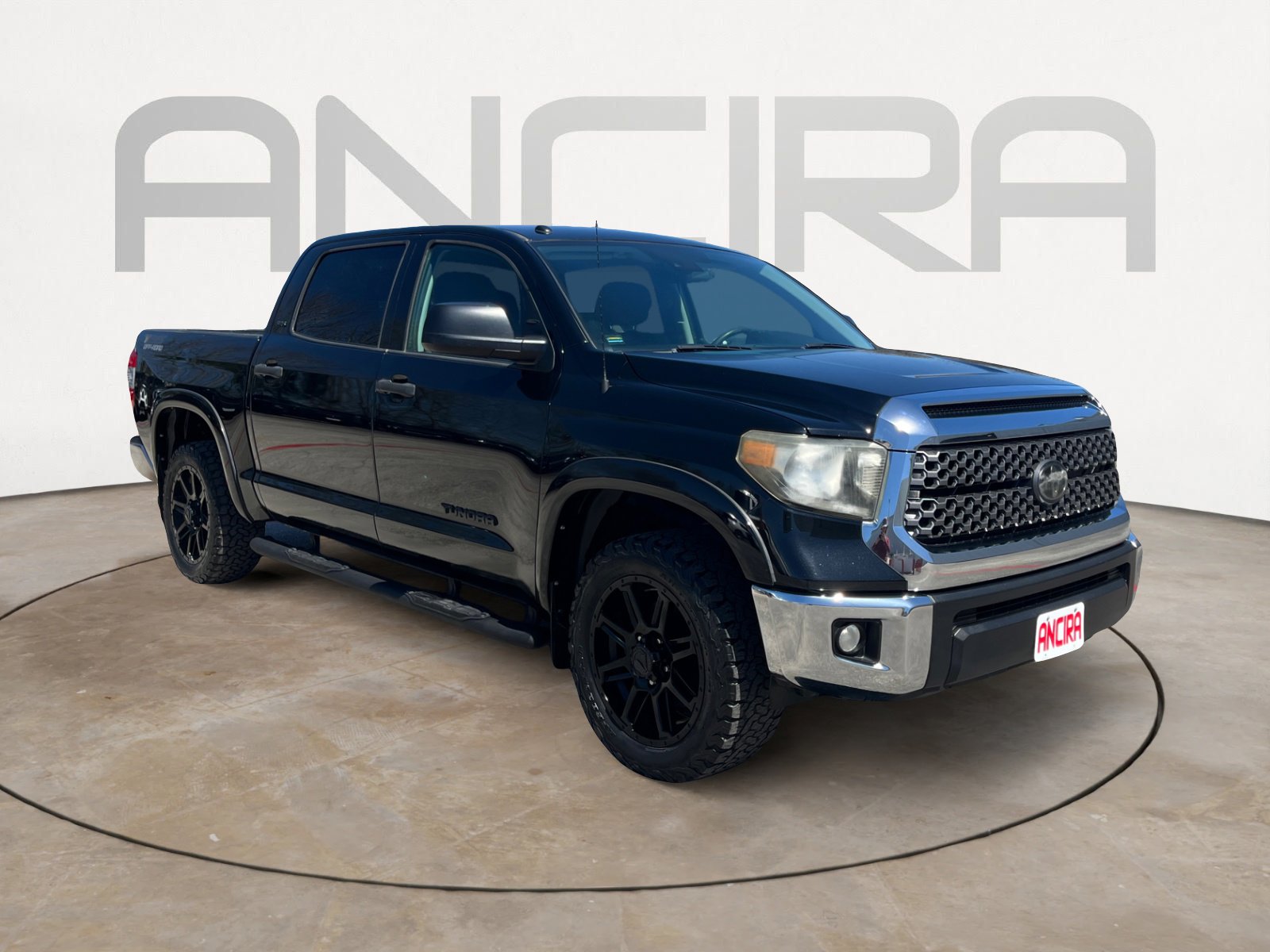 Used 2018 Toyota Tundra SR5 image 3