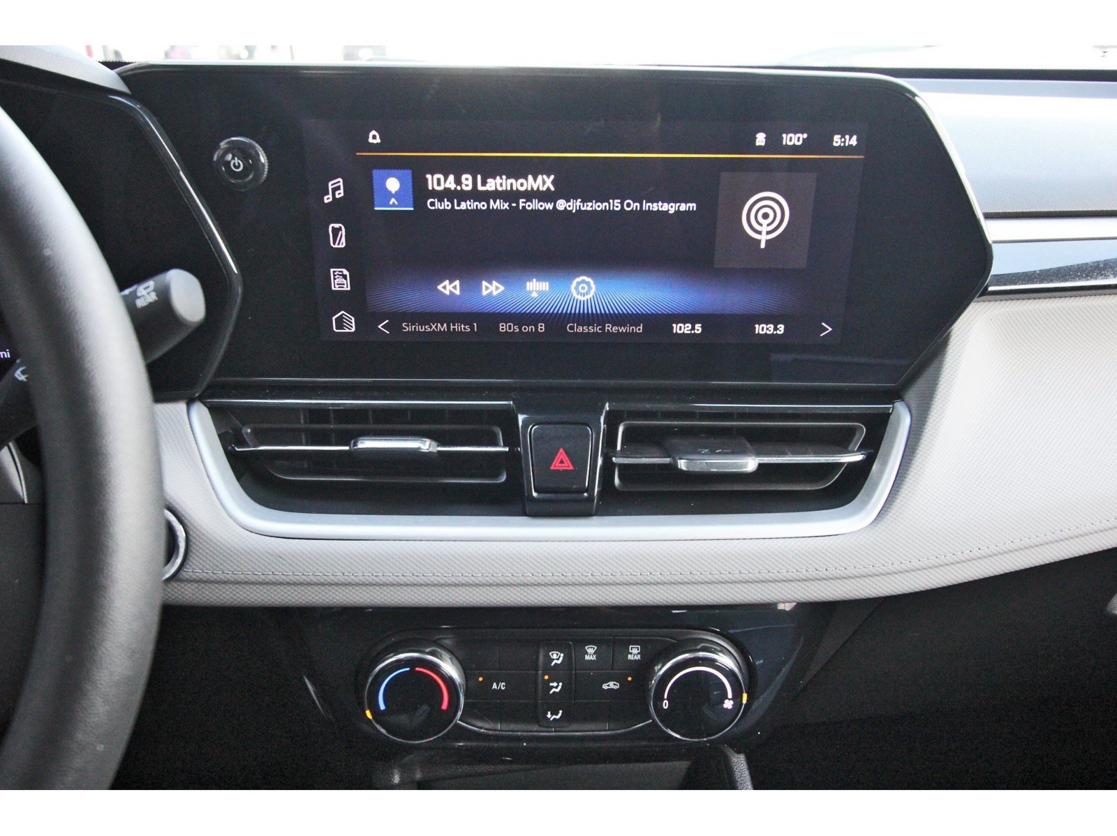 Used 2024 Chevrolet TrailBlazer LT w/ Driver Confidence Package FWD image 25