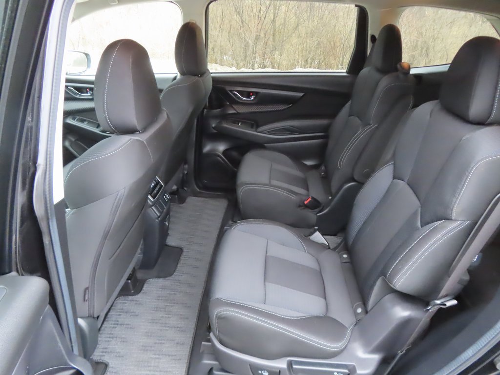 Used 2024 Subaru Ascent Premium w/ Convenience Package image 28