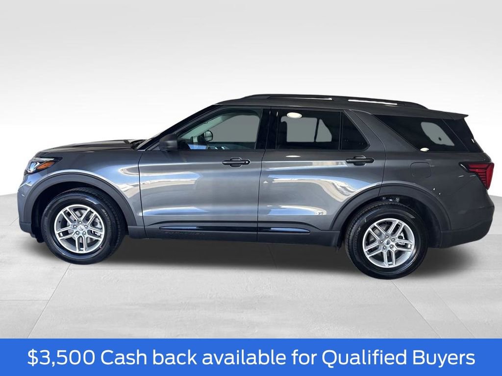 New 2026 Ford Explorer Active w/ Active Comfort Package image 2