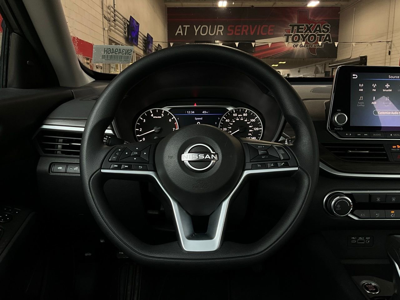 Used 2025 Nissan Altima 2.5 SV image 31