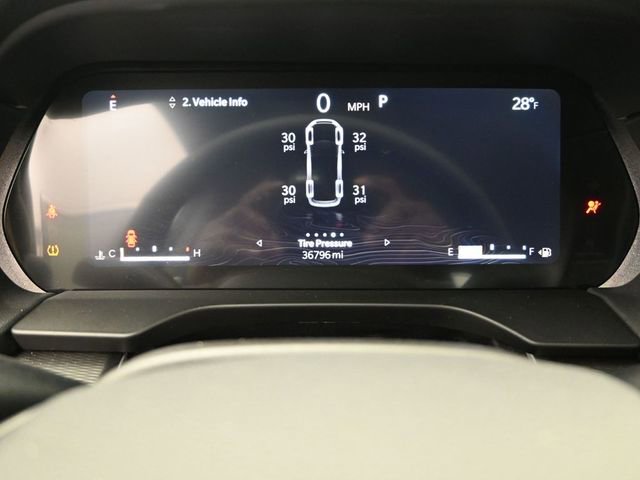 Used 2023 Jeep Grand Cherokee L Laredo w/ Luxury Tech Group I image 12