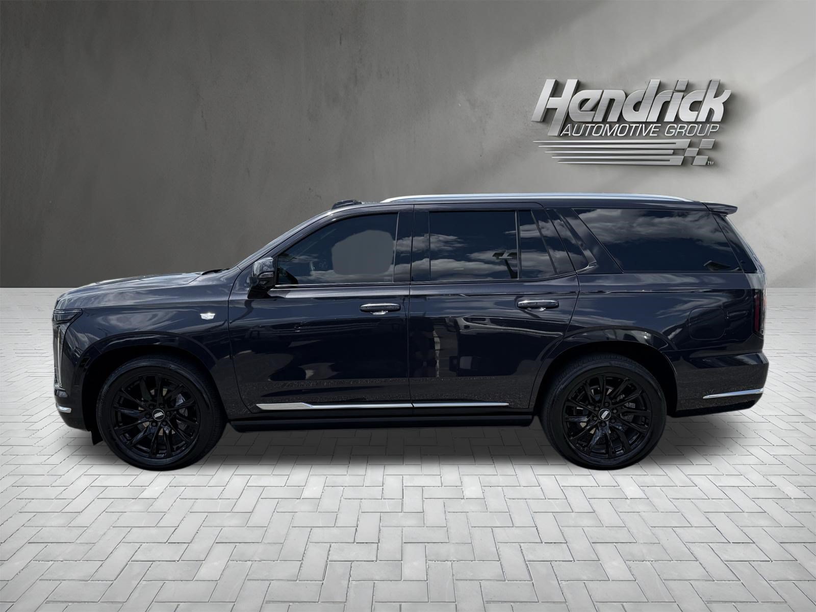Used 2025 Cadillac Escalade Premium Luxury w/ Touring Package AWD/4WD image 7