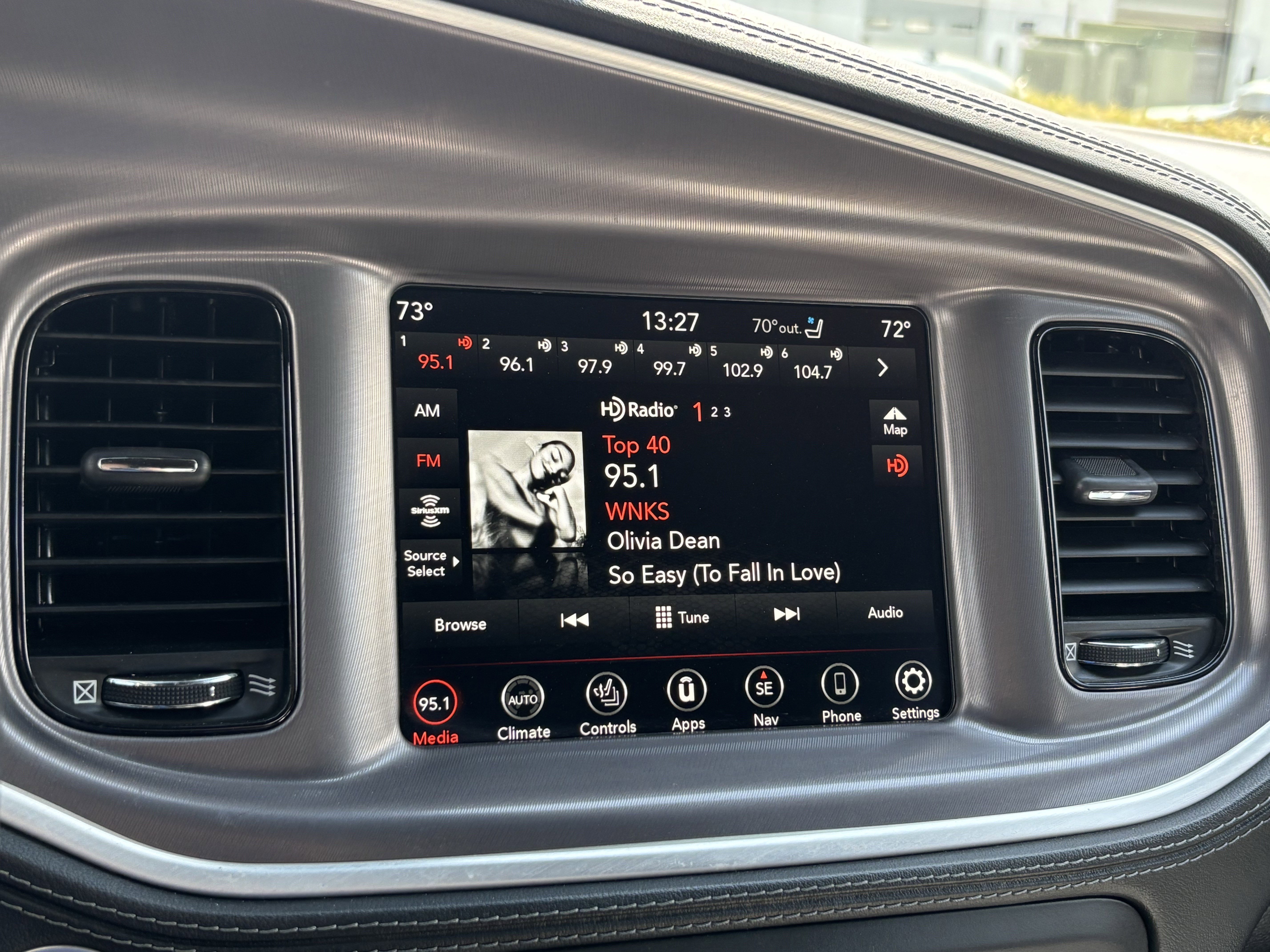 Used 2022 Dodge Charger R/T w/ Plus Group image 23