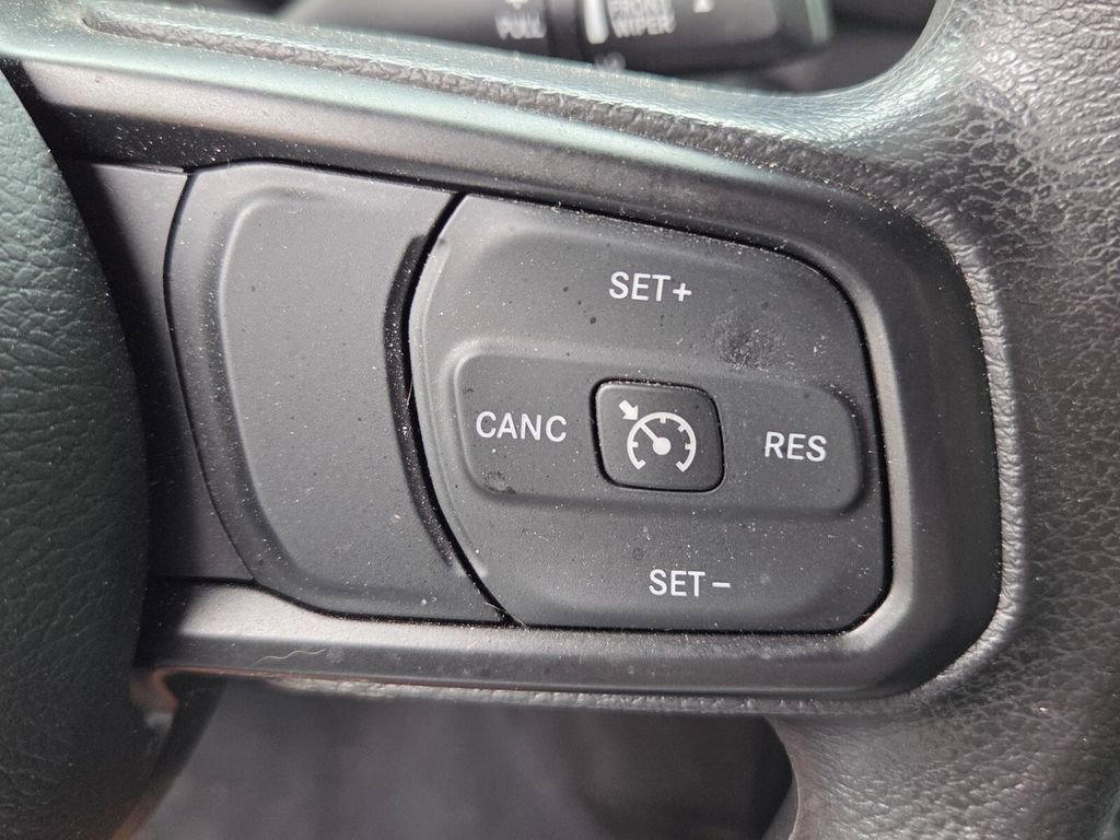 Used 2024 Jeep Wrangler Sport image 22