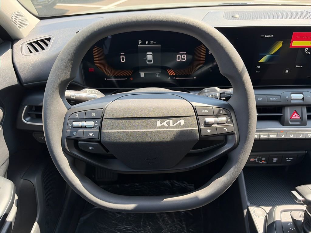 New 2026 Kia K4 FWD image 11