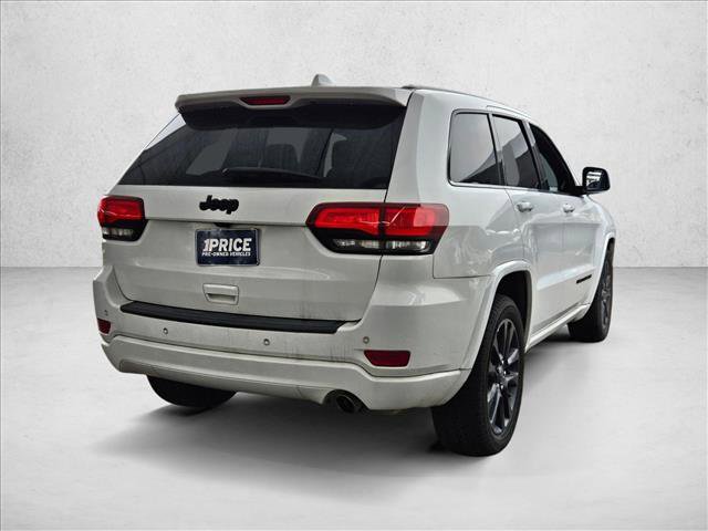 Used 2019 Jeep Grand Cherokee Altitude image 5