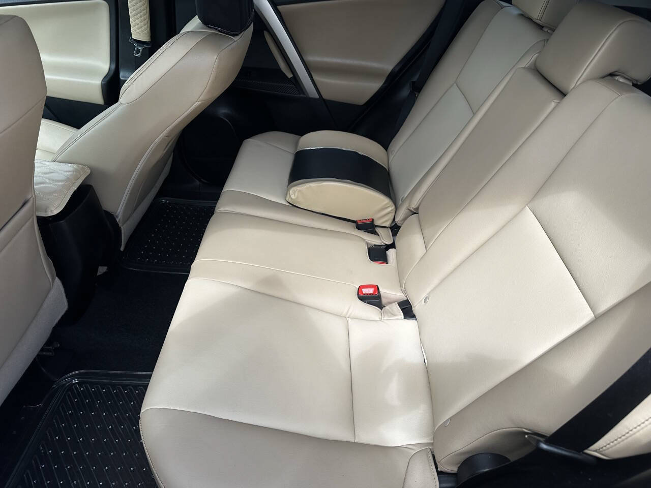 Used 2014 Toyota RAV4 Limited AWD/4WD image 8