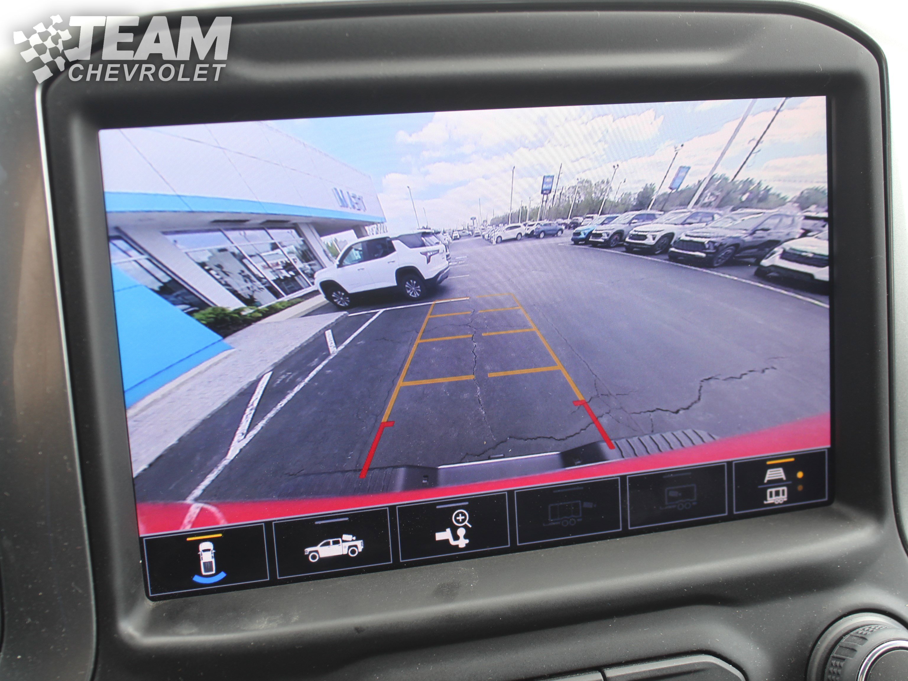 Used 2022 Chevrolet Silverado 2500 LTZ AWD/4WD image 18