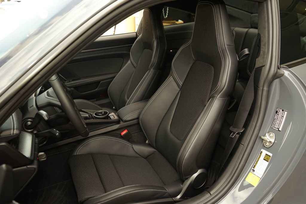 Used 2026 Porsche 911 GT3 image 12