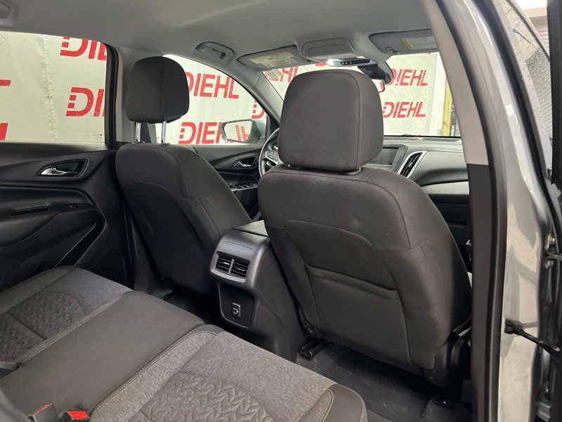 Used 2023 Chevrolet Equinox LT AWD/4WD image 12