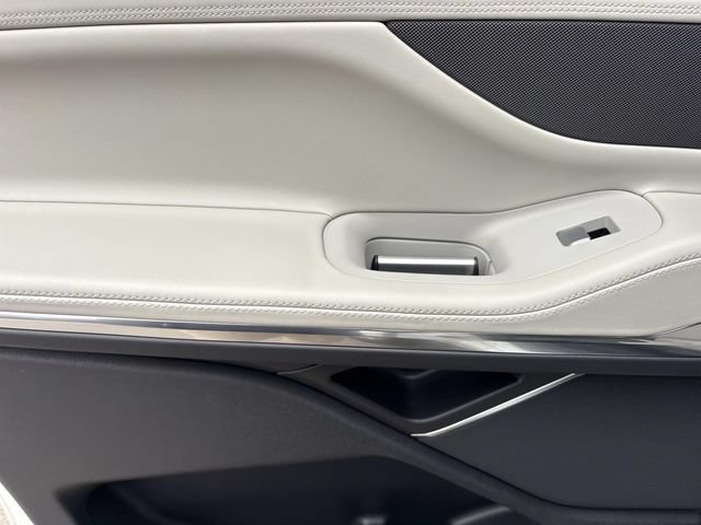 New 2026 Lincoln Navigator L Premier AWD/4WD image 20