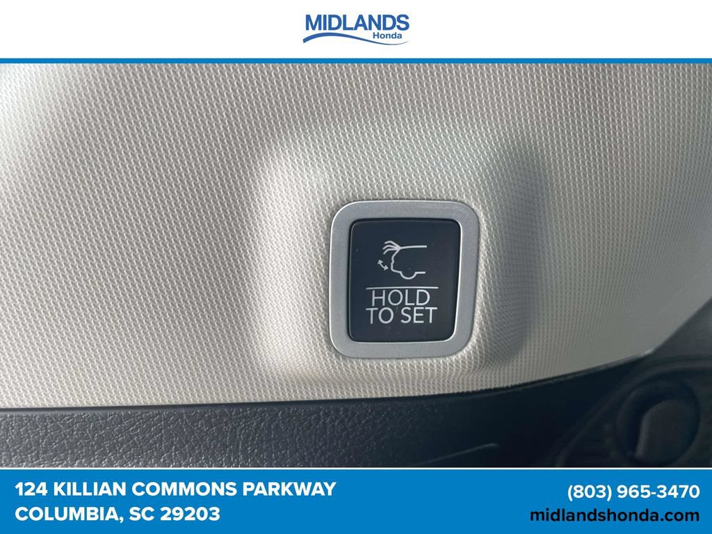 Used 2023 Jeep Grand Cherokee 4WD 4xe image 9