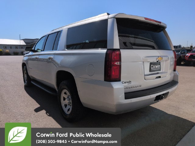 Used 2019 Chevrolet Suburban 4WD w/ Enhanced Driver Alert Package image 5