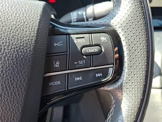 Used 2023 Toyota Mirai w/ Advanced Technology Package RWD image 23