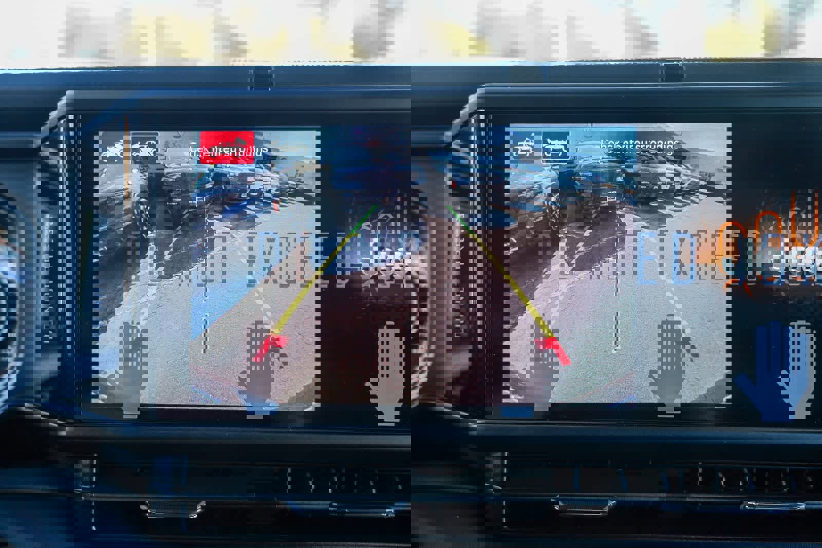 New 2025 Jeep Wrangler Sahara w/ Technology Group image 26