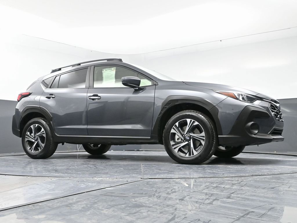 Used 2024 Subaru Crosstrek 2.0i Premium w/ Crosstrek Mirror Package image 47