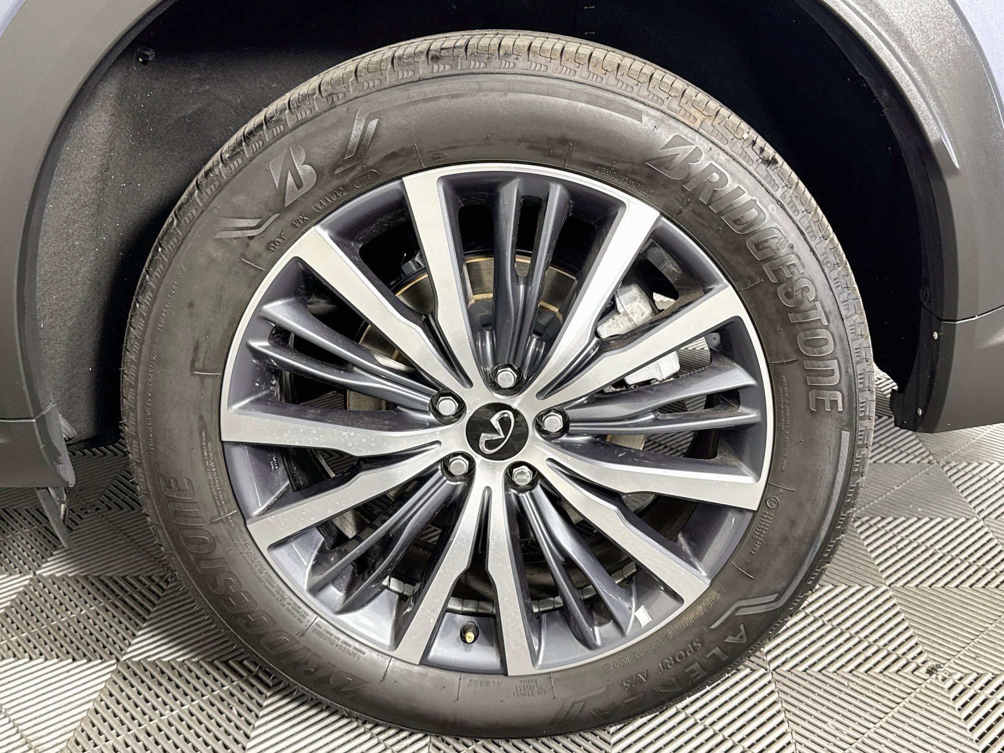 Used 2024 INFINITI QX60 Sensory AWD/4WD image 65