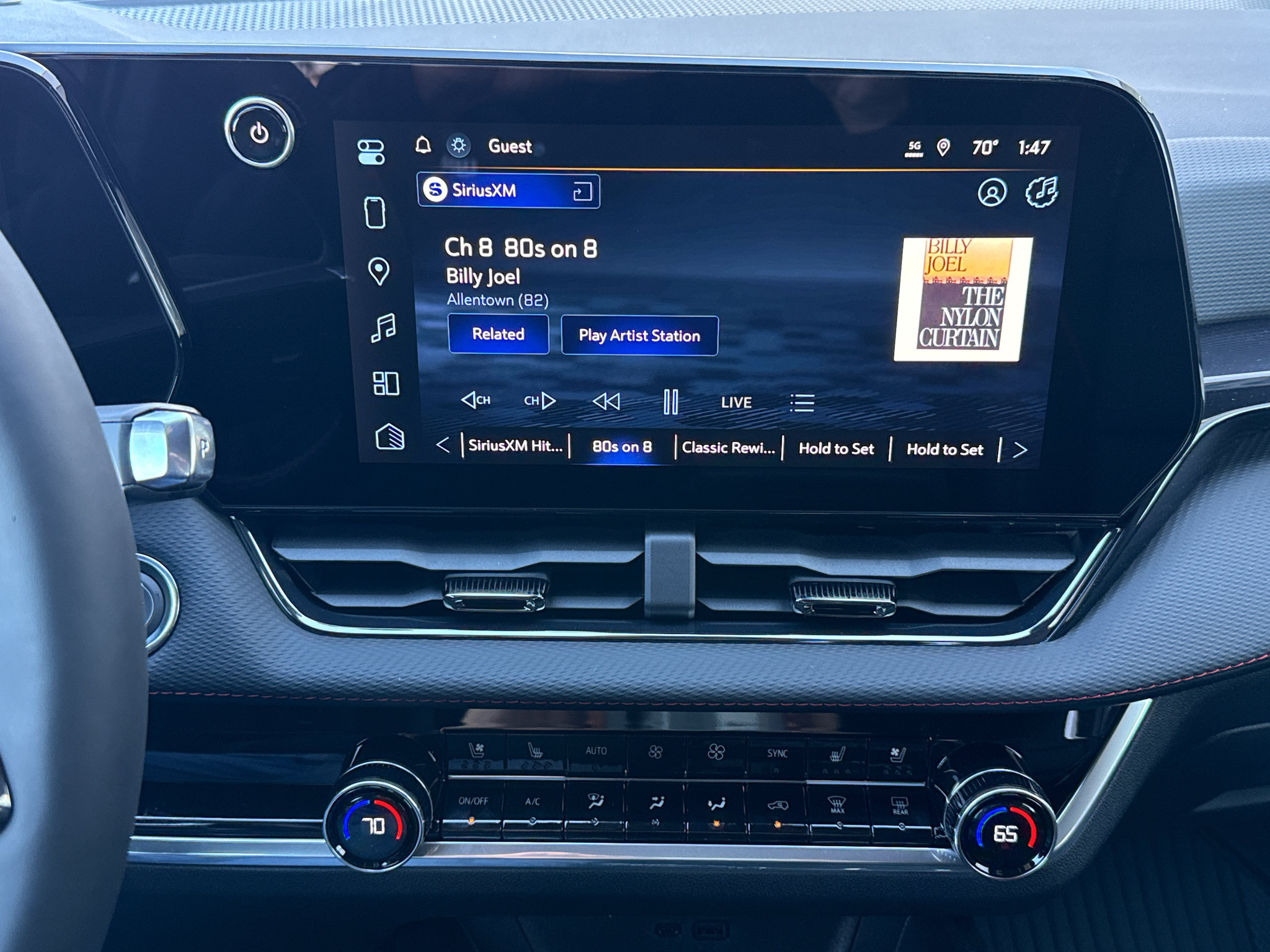 New 2027 Chevrolet Equinox RS w/ Safety and Technology Package AWD/4WD image 23