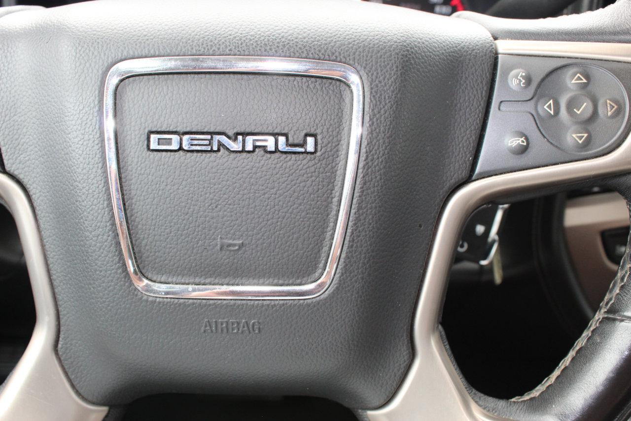 Used 2016 GMC Sierra 1500 Denali w/ Enhanced Driver Alert Package image 30