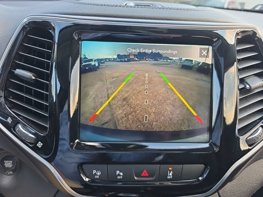 Used 2021 Jeep Cherokee Limited w/ Elite Package AWD/4WD image 71