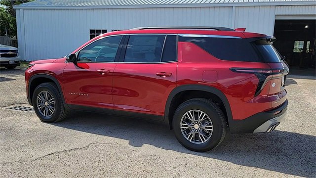 New 2026 Chevrolet Traverse LT w/ Driver Confidence Package image 6