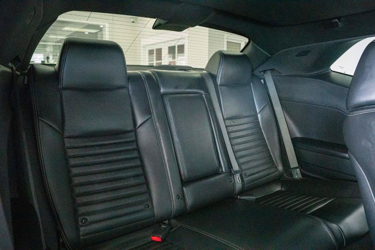 Used 2013 Dodge Challenger R/T Plus RWD image 12