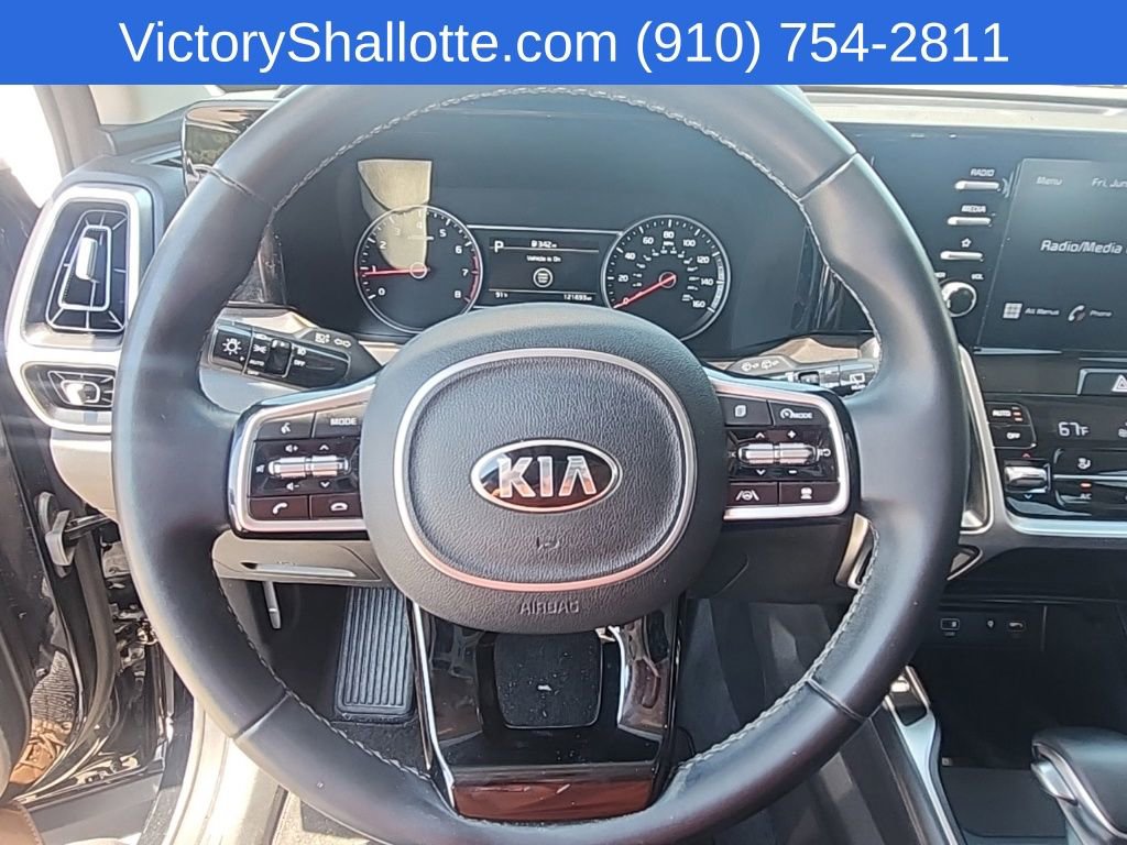 Used 2021 Kia Sorento EX w/ Panoramic Sunroof Package FWD image 10