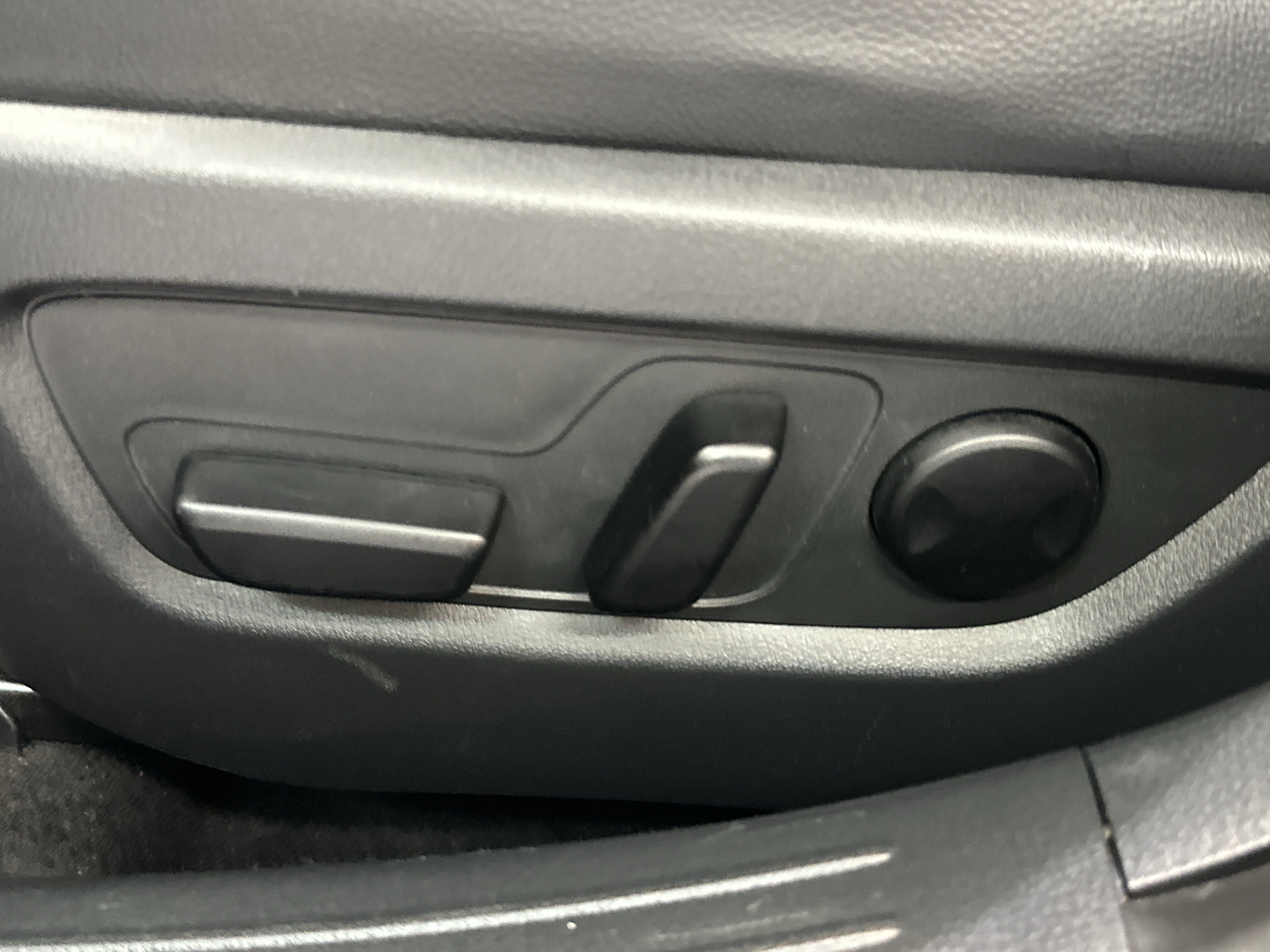 Used 2024 MAZDA CX-50 AWD 2.5 S w/ Preferred Package image 22