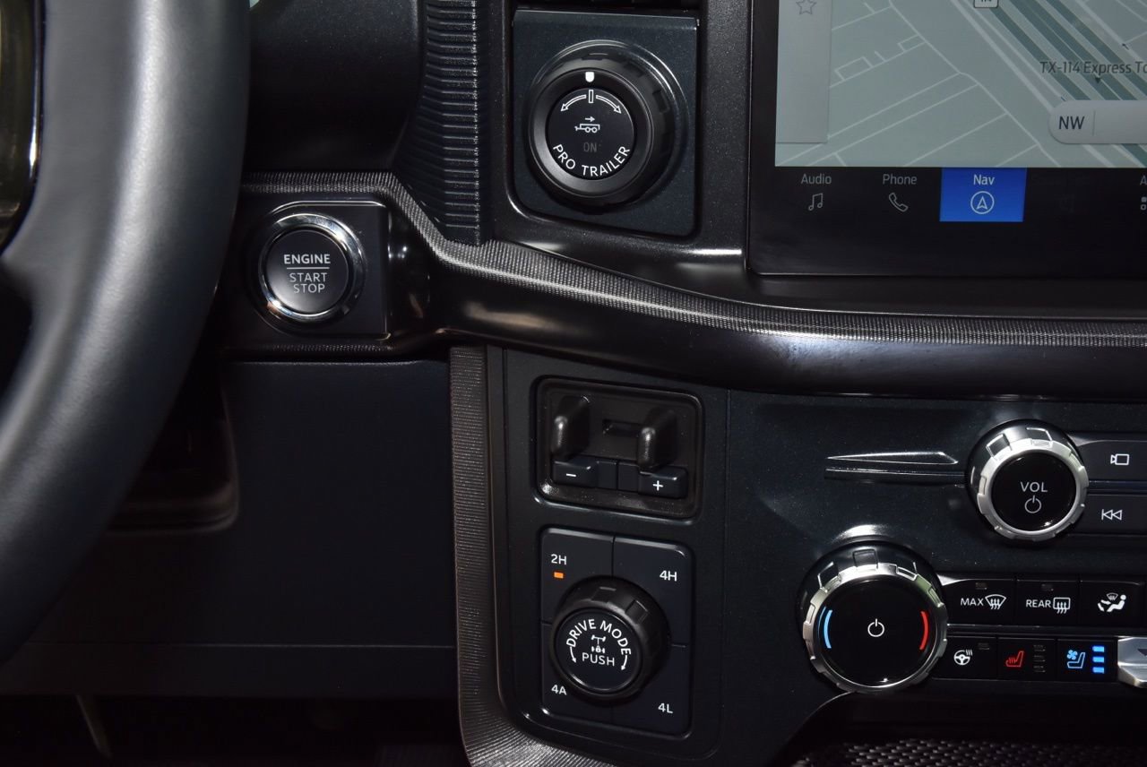 Used 2025 Ford F150 Raptor w/ Equipment Group 803A Raptor R image 30