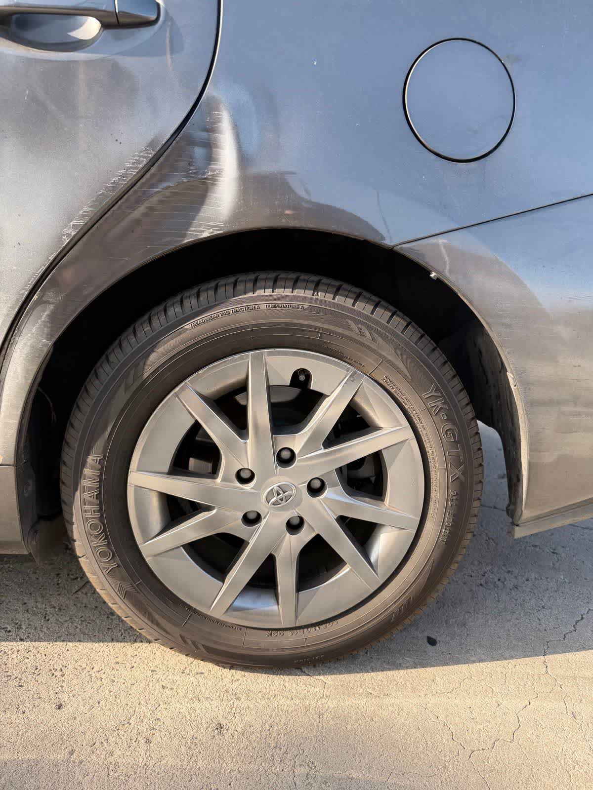 Used 2016 Toyota Prius V Four FWD image 20