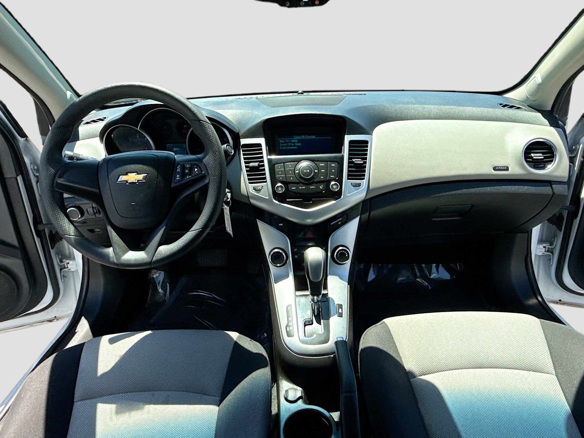 Used 2015 Chevrolet Cruze LS FWD image 3