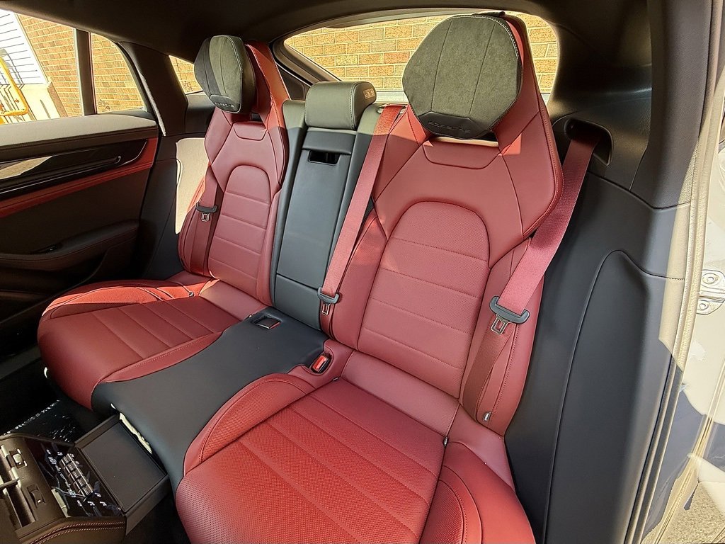 New 2025 Porsche Panamera 4 image 19