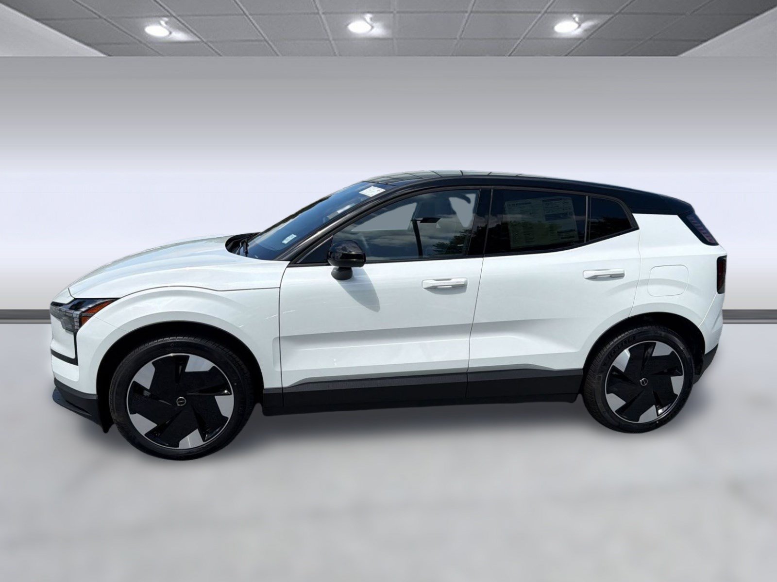 New 2026 Volvo EX30 Plus w/ Climate Package AWD/4WD image 2