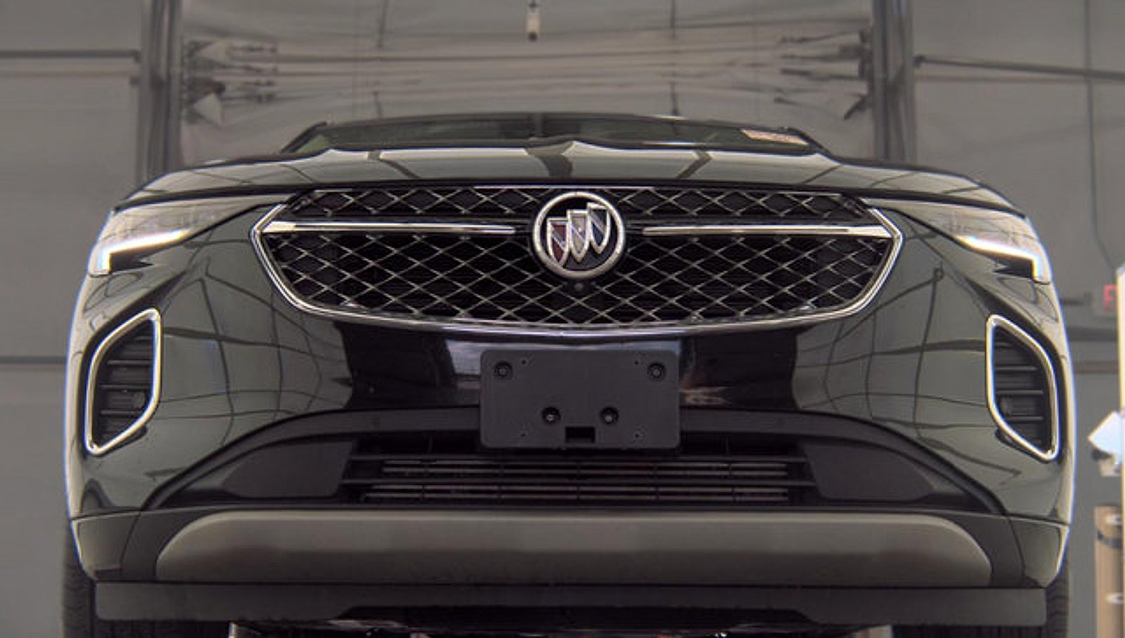 Used 2023 Buick Envision Avenir AWD/4WD image 4