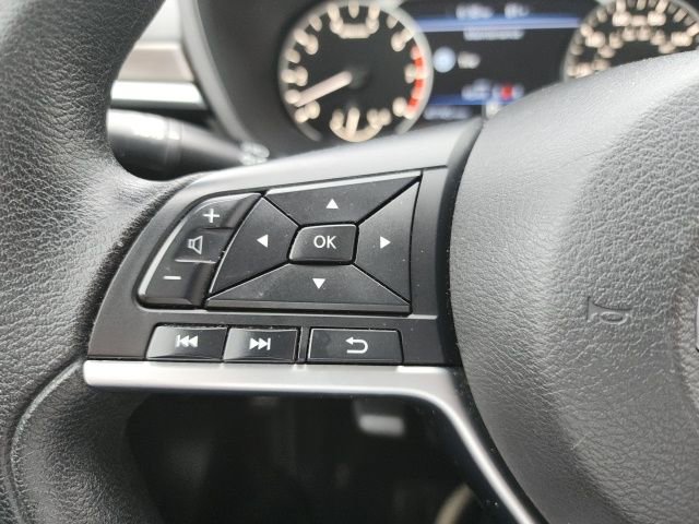 Used 2023 Nissan Altima 2.5 SV image 14