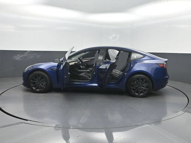 Used 2023 Tesla Model 3 Standard Range RWD image 35
